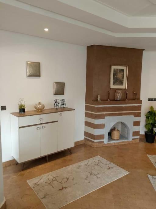 Appartement Confortable Avec 5 Piscines Marrakesh Exterior foto